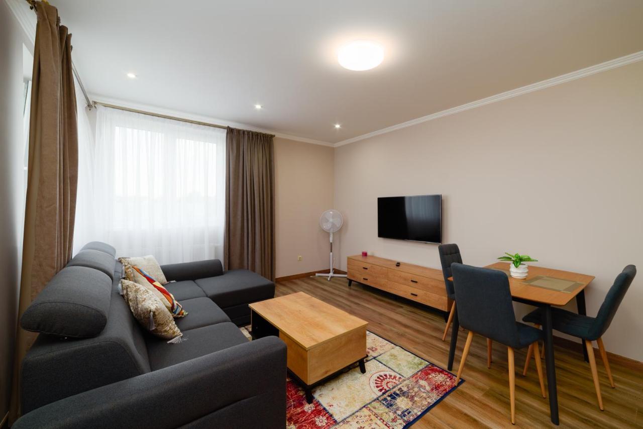 Tako Apartments Klaipėda Esterno foto