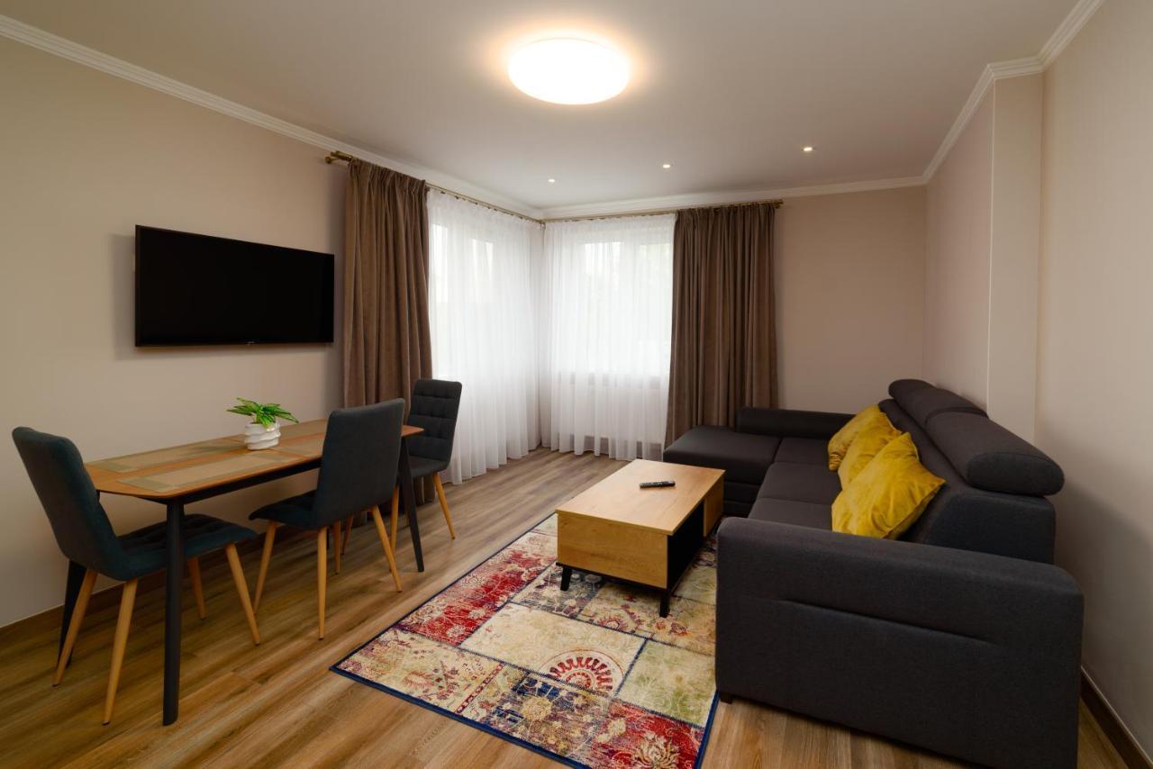 Tako Apartments Klaipėda Esterno foto